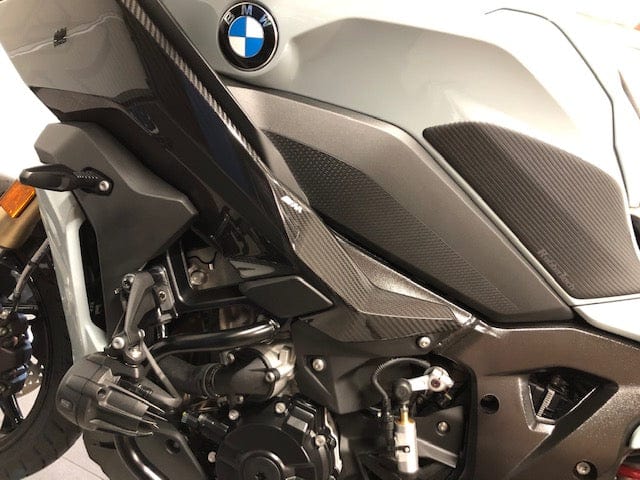 Rubbatech AK Carbon S1000XR 2020 Rubbatech Knie tankpads voor de BMW S 1000 XR 2020- Tankpads